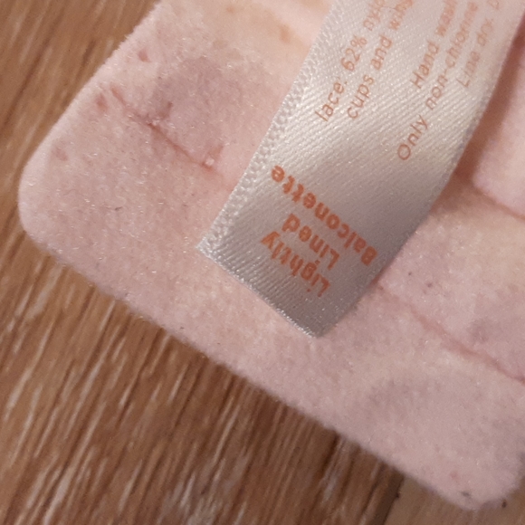 Cacique Lightly Lined Balconette Bra - Picture 5 of 5